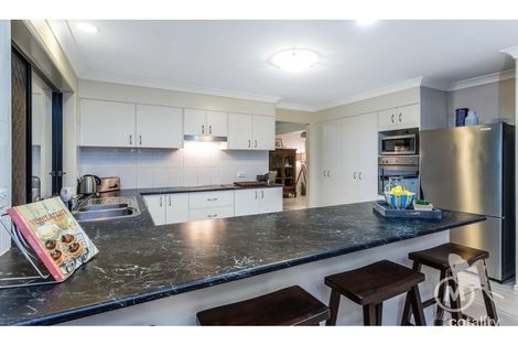 Property photo of 3 Karri Place Bridgeman Downs QLD 4035