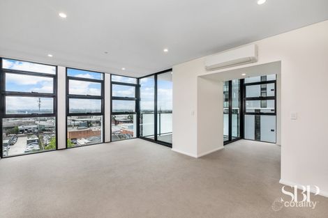 511/7 Village Pl, Kirrawee, NSW 2232