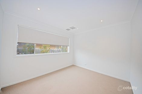 Property photo of 10 Radleigh Drive Wheelers Hill VIC 3150