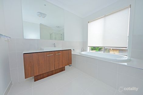 Property photo of 10 Radleigh Drive Wheelers Hill VIC 3150