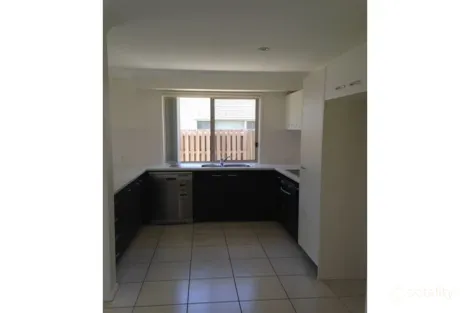 Property photo of 32 Copper Parade Pimpama QLD 4209