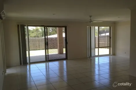 Property photo of 32 Copper Parade Pimpama QLD 4209