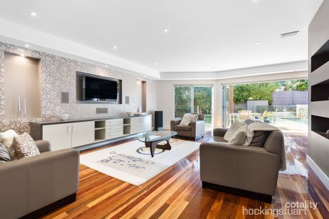 Property photo of 140 Tramway Parade Beaumaris VIC 3193