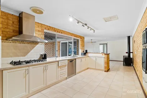 Property photo of 37 Branchfield Way Falcon WA 6210