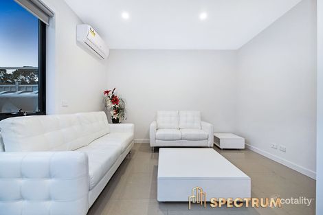 Property photo of 17 Autumn Crescent Carrum Downs VIC 3201