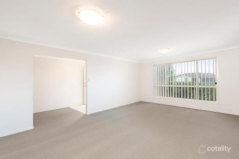 Property photo of 34 Hibiscus Crescent Aberglasslyn NSW 2320
