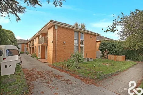 Property photo of 8/82 Marshall Street Ivanhoe VIC 3079