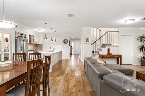 Property photo of 3 Creekwood Avenue Pakenham VIC 3810