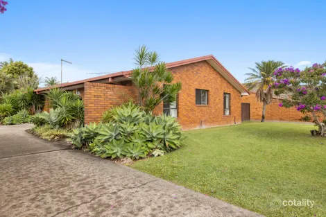 Property photo of 1/38-40 Karuah Avenue Coffs Harbour NSW 2450