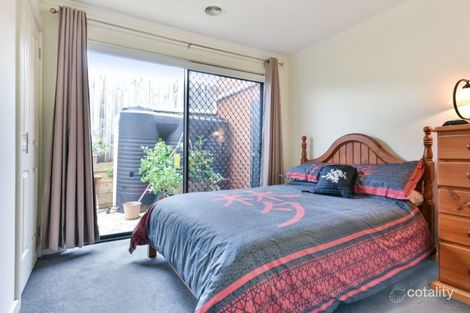 2/71 Moruya Dr, Grovedale, VIC 3216