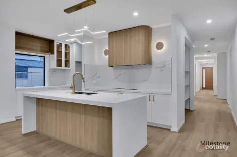 Property photo of 23 Coromandel Drive Lara VIC 3212