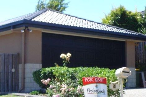 4 Matai Cres, Nerang, QLD 4211