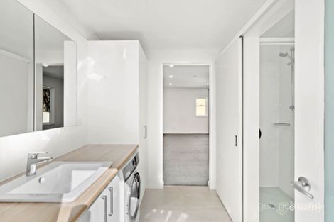 Property photo of 4 Table Top Road North Avoca NSW 2260