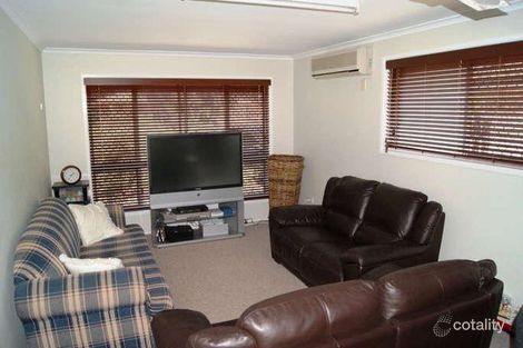 Property photo of 27 Stehbens Drive Kepnock QLD 4670