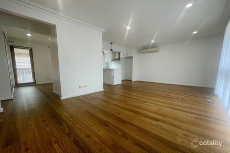 Property photo of 3/89 Kangaroo Road Hughesdale VIC 3166