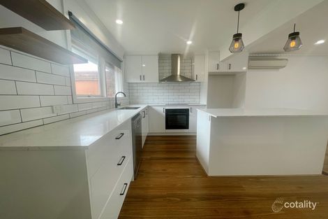 Property photo of 3/89 Kangaroo Road Hughesdale VIC 3166