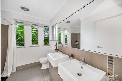 Property photo of 17 Mallory Close Edmonton QLD 4869