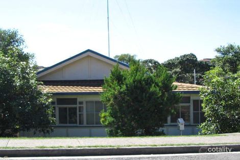 48 Undercliff Rd, Freshwater, NSW 2096