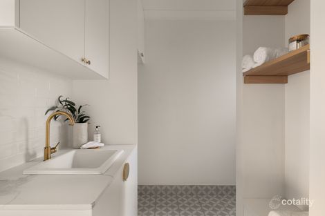 Property photo of 13 Lisson Grove Wooloowin QLD 4030