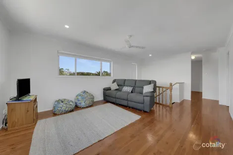 Property photo of 42 Latrobe Street Tannum Sands QLD 4680