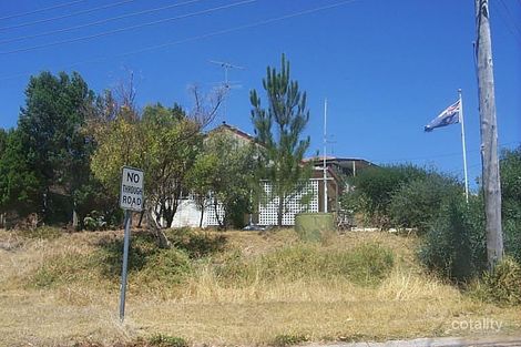 1 Allan Pl, Halls Head, WA 6210