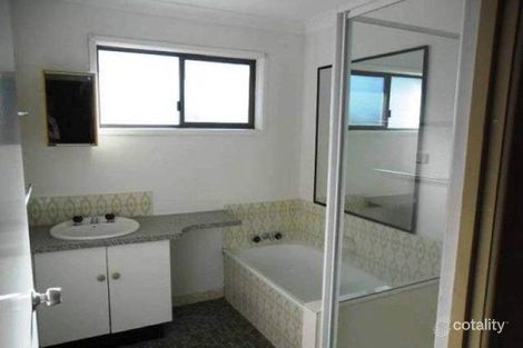 Property photo of 104 Nicklin Way Warana QLD 4575