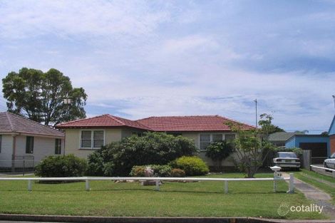 18 Day St, Lake Illawarra, NSW 2528