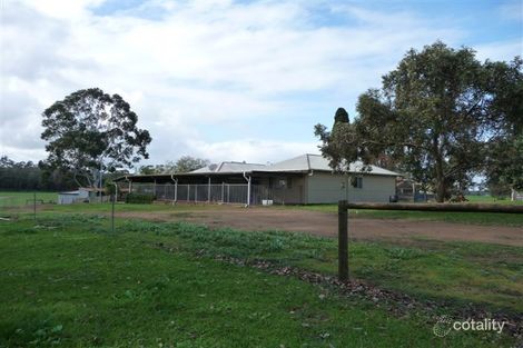 156 Gibellinis Rd, Linfarne, WA 6258