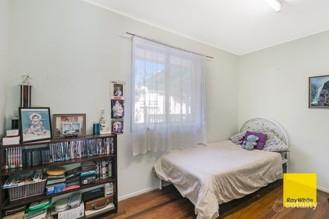 Property photo of 26 Yaringa Street Manly West QLD 4179