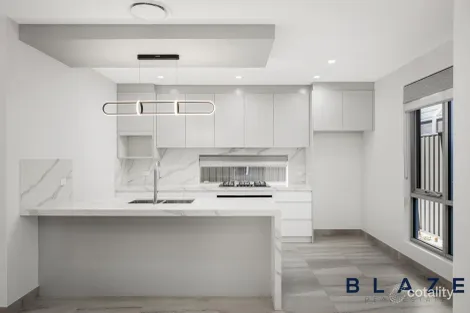 Property photo of 21 Savoy Street Austral NSW 2179