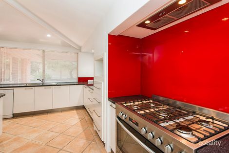 Property photo of 29 Redheart Drive Thornlie WA 6108