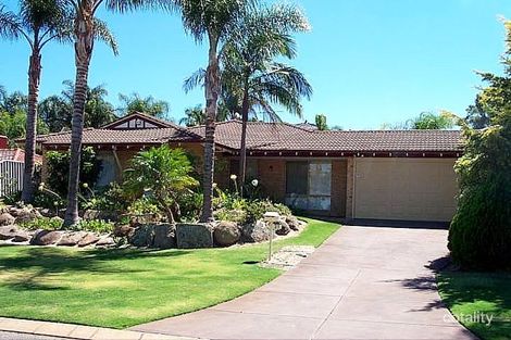 27 Broadbent Loop, Leeming, WA 6149