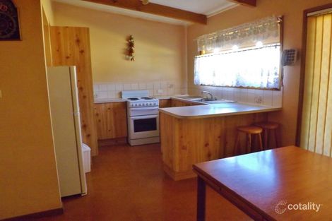 Property photo of 16 Carramar Crescent Ulladulla NSW 2539