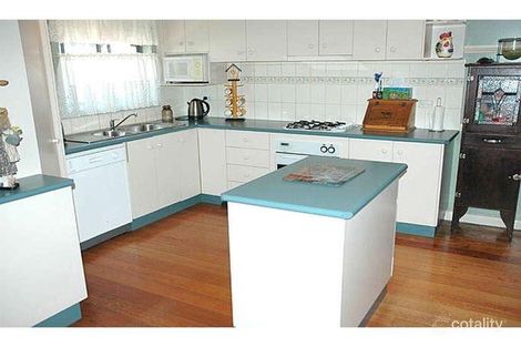 Property photo of 36 Chenhall Crescent Traralgon VIC 3844