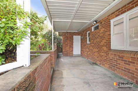 Property photo of 105 Slade Road Bardwell Park NSW 2207