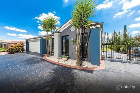 Property photo of 14 Wisteria Close Taylors Hill VIC 3037