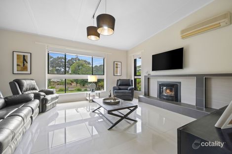 Property photo of 9 Eucalypt Court Ararat VIC 3377