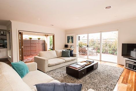 Property photo of 29 Austin Avenue Elwood VIC 3184