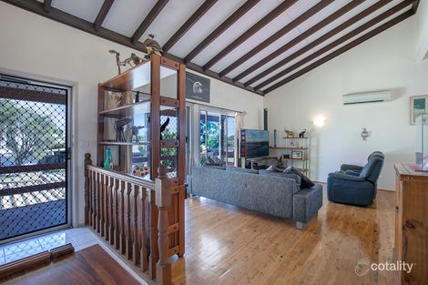 Property photo of 42 Hampshire Crescent Alexandra Hills QLD 4161