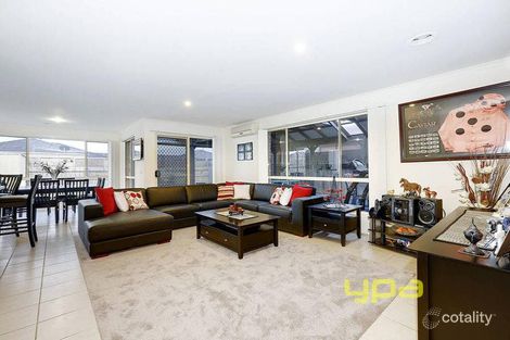 Property photo of 24 Fairhaven Boulevard Melton West VIC 3337