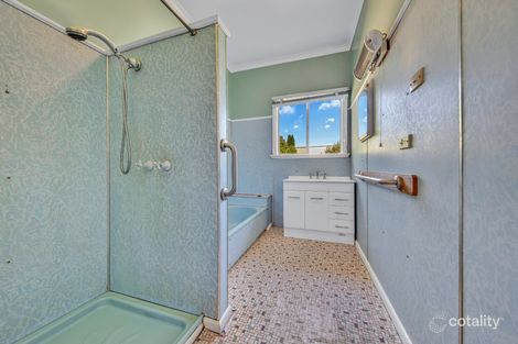 Property photo of 3 Orana Avenue Bright VIC 3741