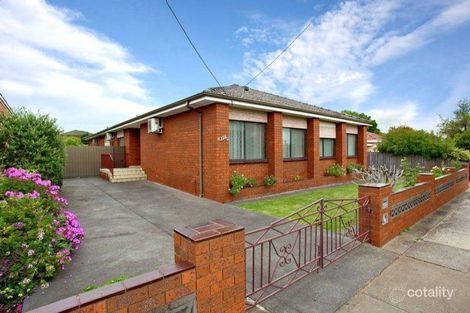 Property photo of 120 Roberts Street Essendon VIC 3040