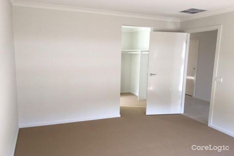 Property photo of 131 Bondi Parade Point Cook VIC 3030