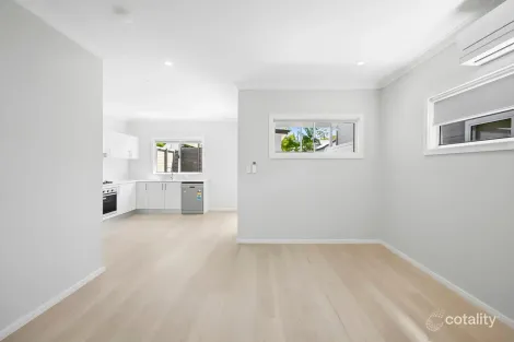Property photo of 5 Yarraman Avenue Frenchs Forest NSW 2086