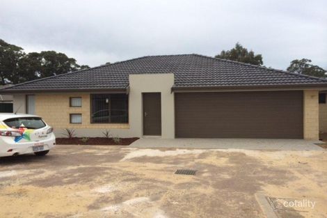 Property photo of 2A Fennell Crescent Wattle Grove WA 6107
