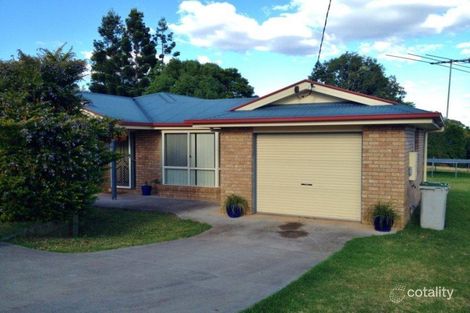 17 Nolan Dr, Kingaroy, QLD 4610