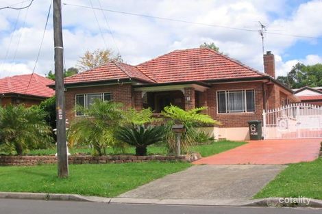 6 Howe St, Westmead, NSW 2145