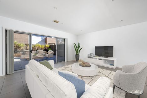 Property photo of 34 Coane Street Holder ACT 2611