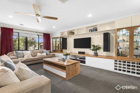 Property photo of 27 Noah Close Mornington VIC 3931