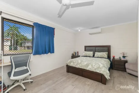 Property photo of 6 Munbilla Drive Kelso QLD 4815